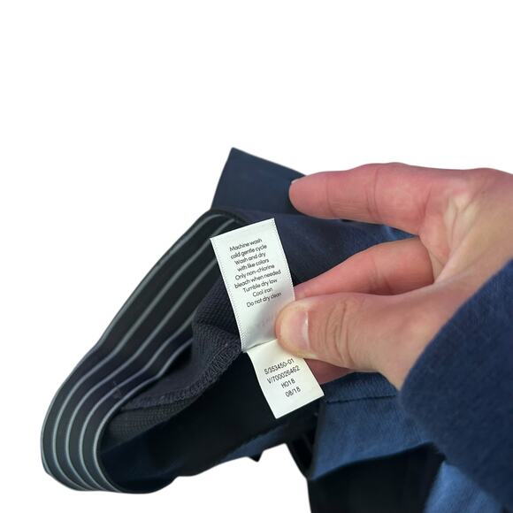 Athleta Black Wander Slim Pants Sz 8 - Picture 4 of 5